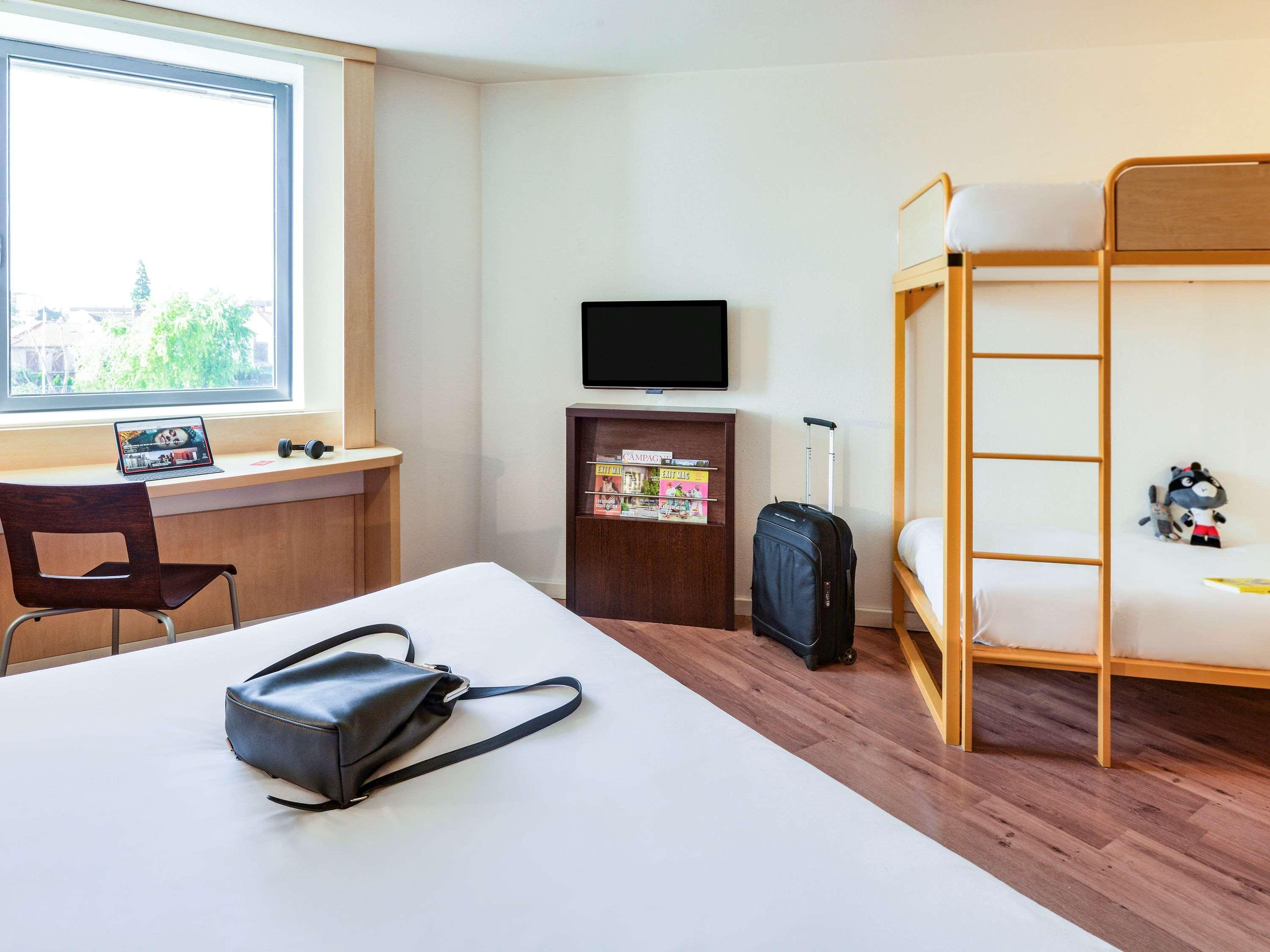 Ibis Clermont Ferrand Montferrand Otel Dış mekan fotoğraf